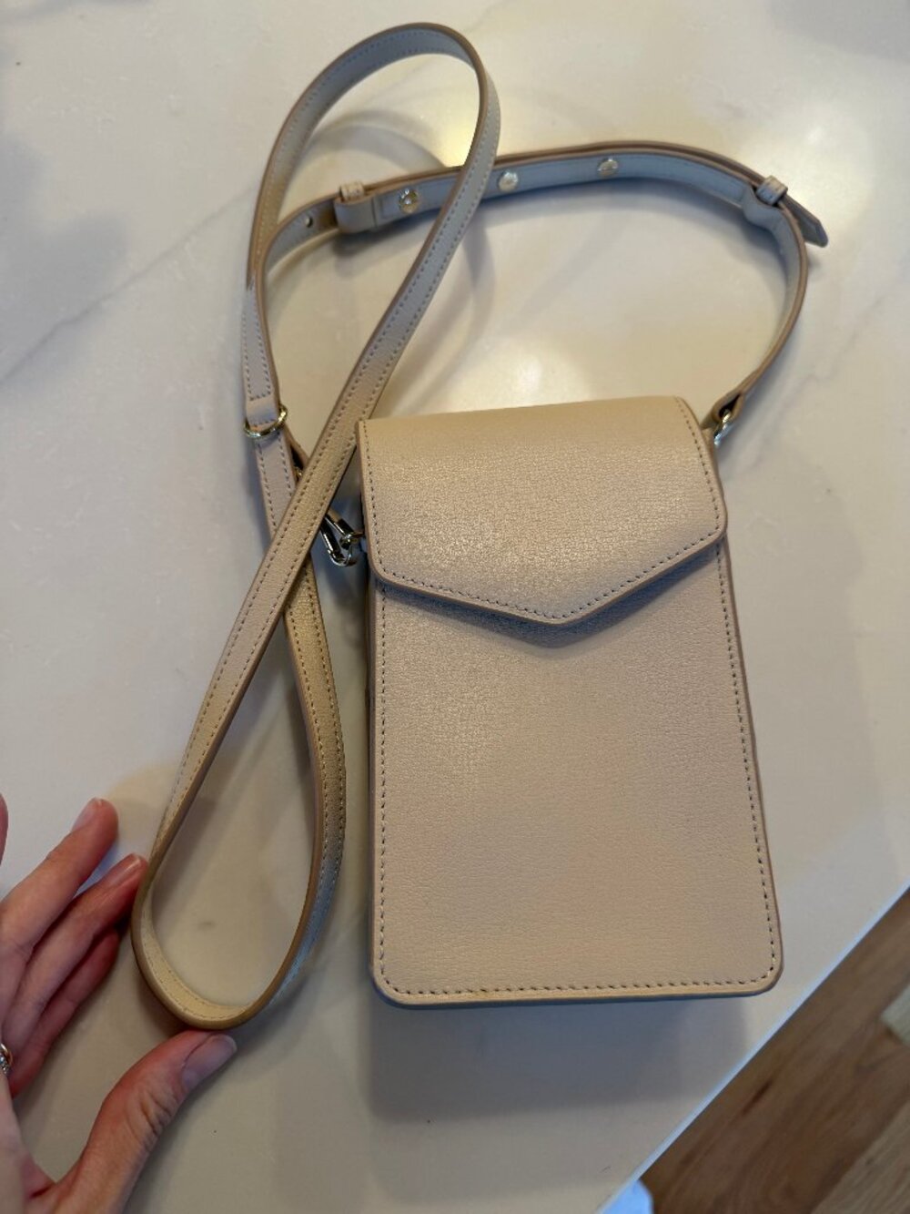 Leatherology Cream Mini Willow Crossbody